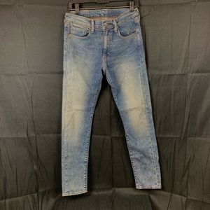 Levi 519 jeans